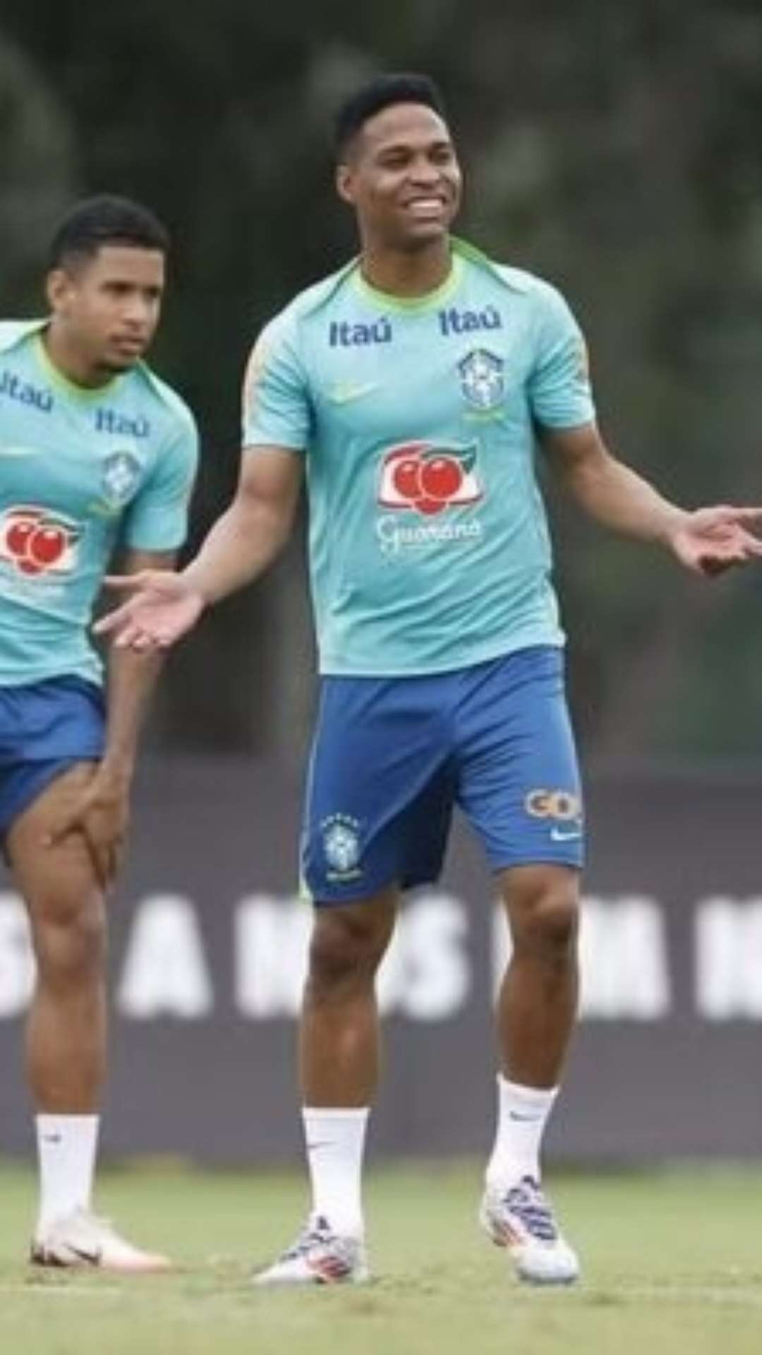 Cruzeiro estuda possibilidade de contratar lateral-esquerdo Wendell