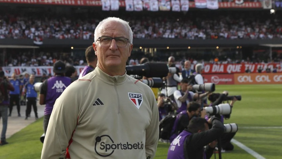 São Paulo acerta retorno do técnico Dorival Júnior