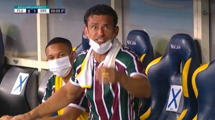 Fred discute com Renato Gaúcho durante Grêmio e Fluminense: 'você é um bo...'