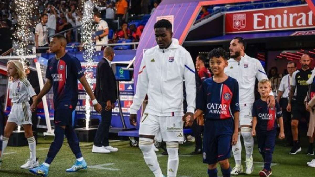 Jogador do Lyon desaparece após transferência para clube da Premier League melar