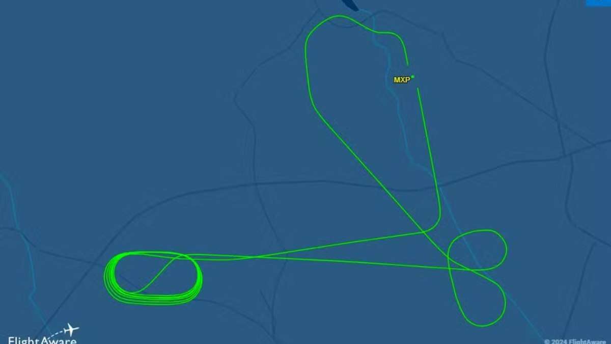 Cauda de avião bate na pista e aeronave precisa retornar à Europa