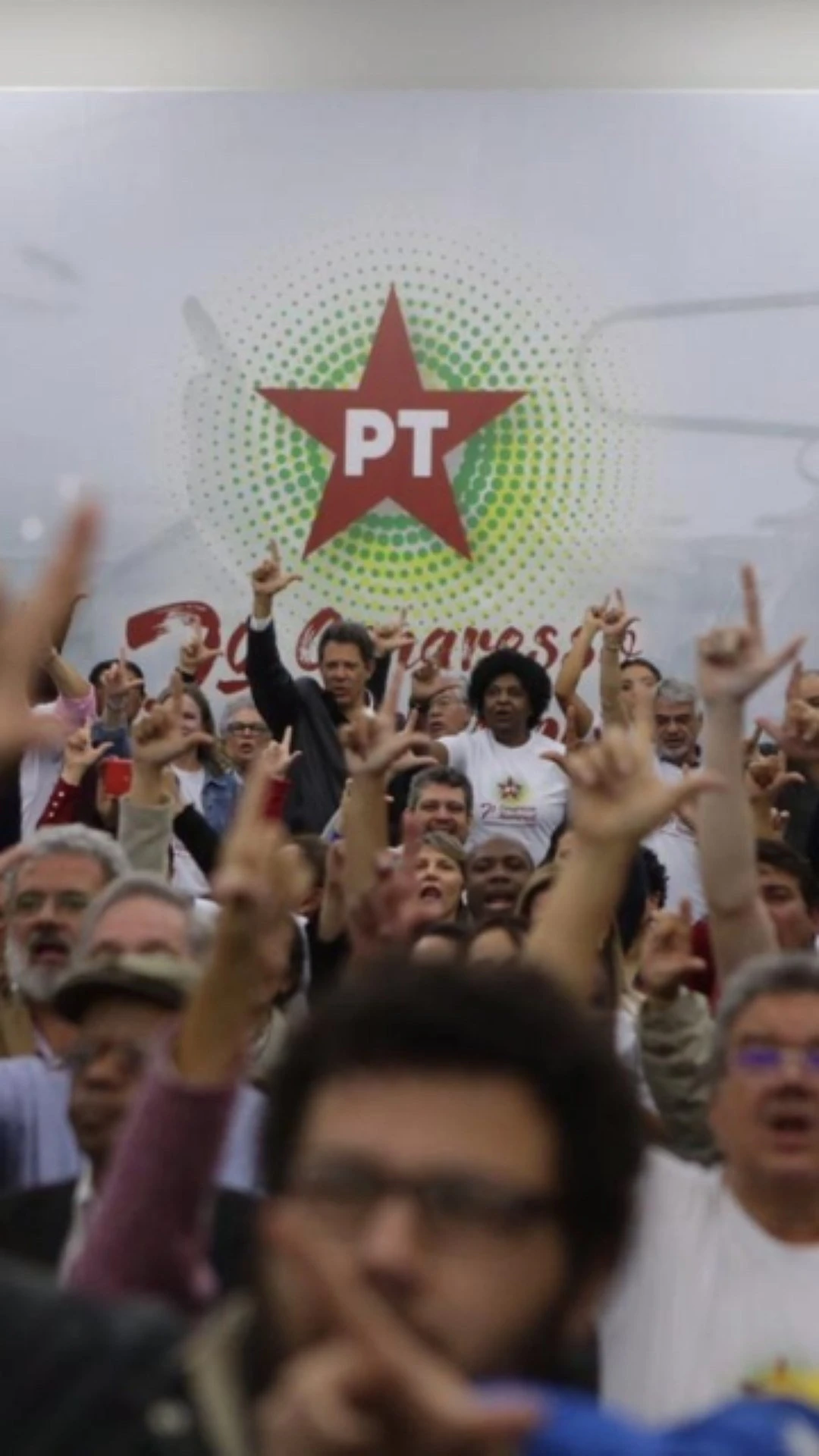 Eleição para presidência do PT expõe racha ideológico e disputa por rumos do partido
