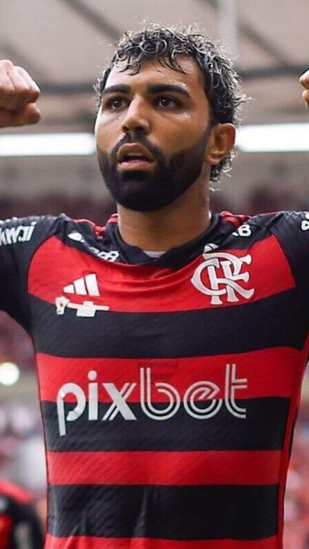 Arrascaeta vê Gabigol ‘obcecado’ no Flamengo: ‘Tem muita estrela’