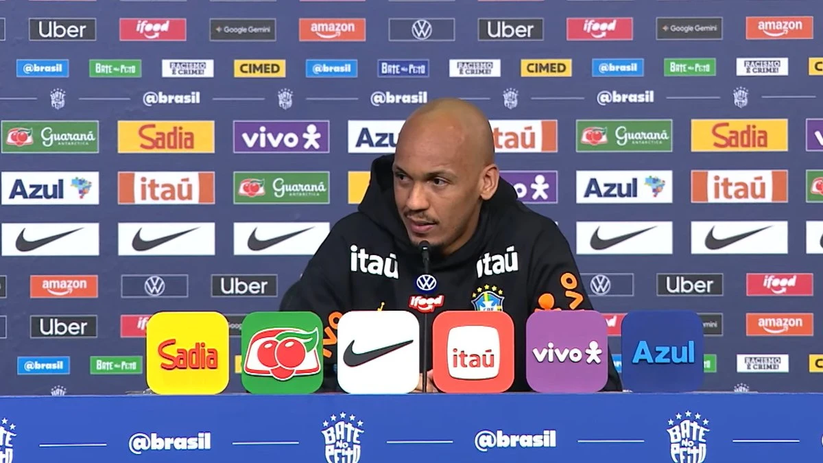Fabinho vê evolução na Arábia e fala em “alívio” por vaga na Copa