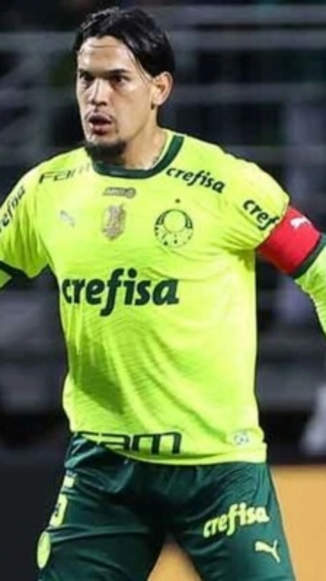 Desconfiado de empresário, Palmeiras teme assédio por Gustavo Gómez