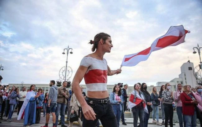 У Мінську почалися затримання на акції протесту
