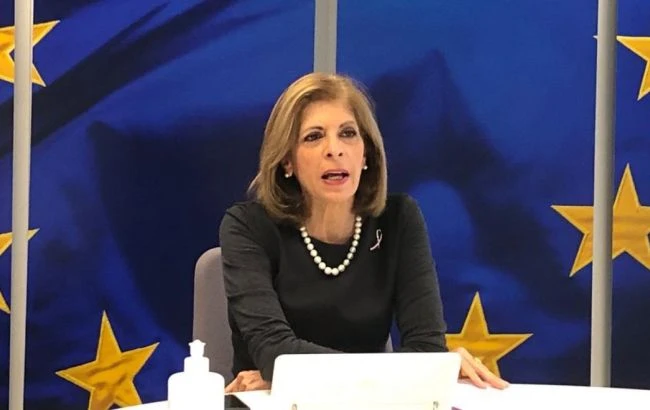 Єврокомісія припустила, що вакцину від COVID-19 створити не вдасться