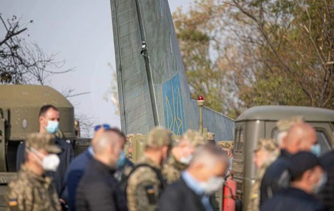 Катастрофа літака АН 26 в Чугуєві: урядова комісія почала розслідування