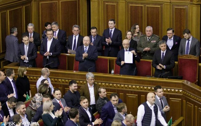 Рішення про укрупнення районів підтримують менше 20% українців