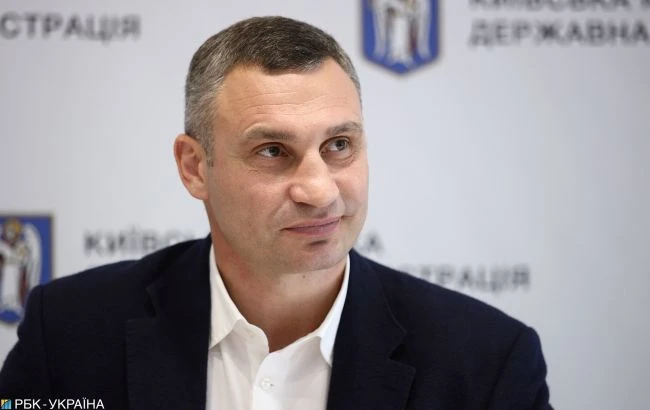 Влада Києва просить силовиків розібратися з забудовою 
