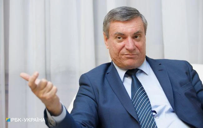 В уряді висловилися щодо відновлення ядерного статусу України