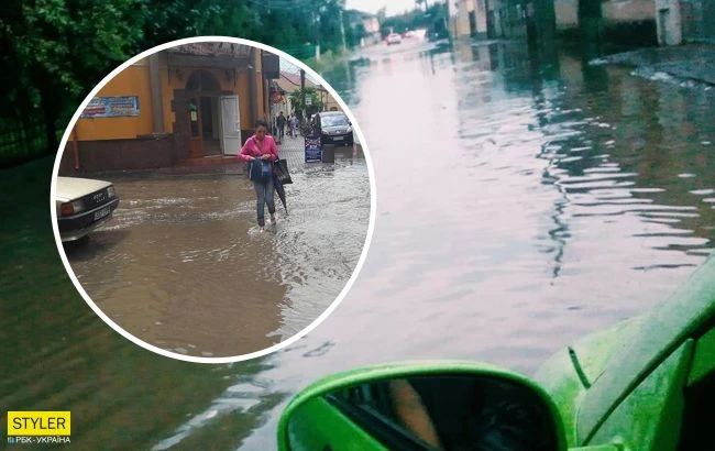 Закарпаття залило дощами: одне місто пішло під воду