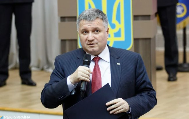 Аваков назвав заяву Фокіна про амністію бойовикам провокаційною
