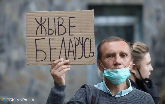Міноборони Білорусі пригрозило застосувати армію проти протестувальників