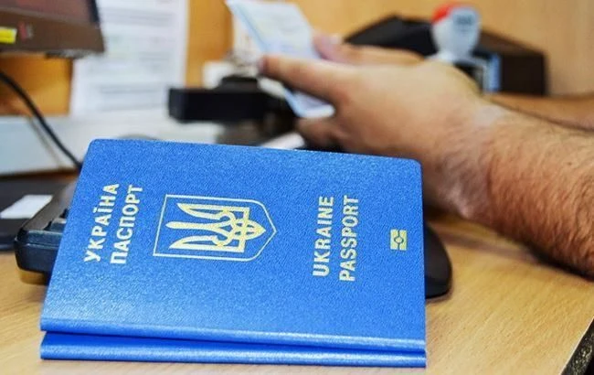 У Німеччину поки не пускатимуть українців за 
