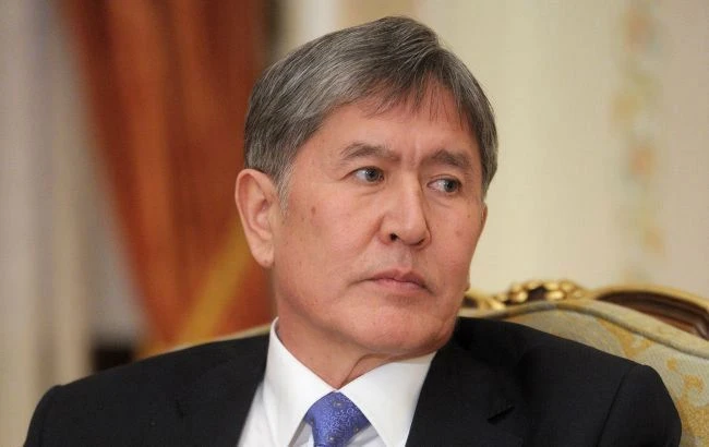 Генпрокуратура Киргизстану закликала політиків, які покинули в'язниці, повернутися назад