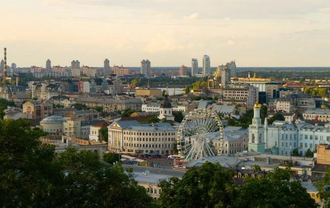 Куди вирушити, якщо на вихідні ви залишились в Києві