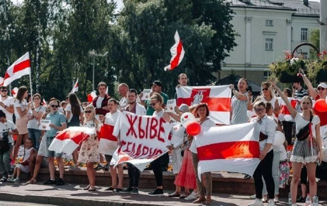 У Білорусі за добу склали майже 80 протоколів на учасників протестів