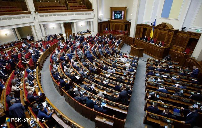 Рада повернулася до роботи: що розглянуть сьогодні