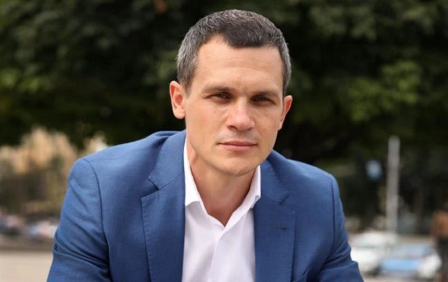 Перед аварією АН-26 посадили літак із сином командувача Повітряних сил, - Кучер