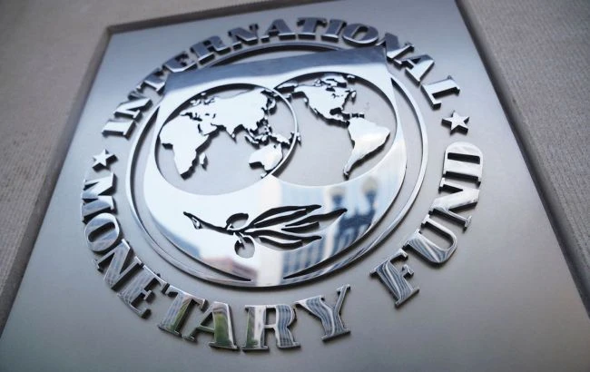 Світова фінансова система стабільна, але зростає уразливість, - МВФ