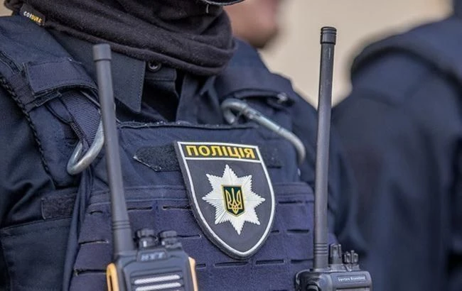 У Тернополі затримали угруповання, яке виготовляло підроблені документи ЄС