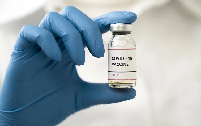 В Україні можуть виробляти майже 30 млн доз вакцини від COVID-19 в рік