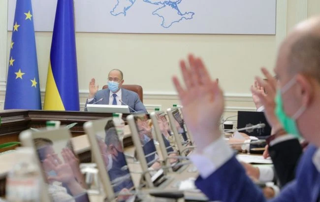 В Україні введуть електронний квиток на транспорті. Уряд схвалив законопроект
