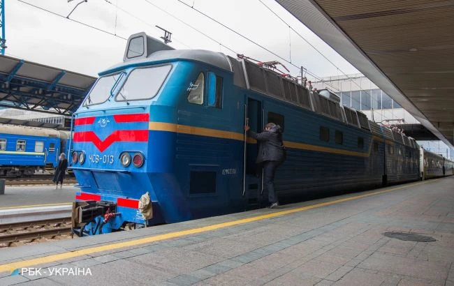 УЗ відновлює продаж квитків в Тернополі, Івано-Франківську, Сумах та Хмельницькому