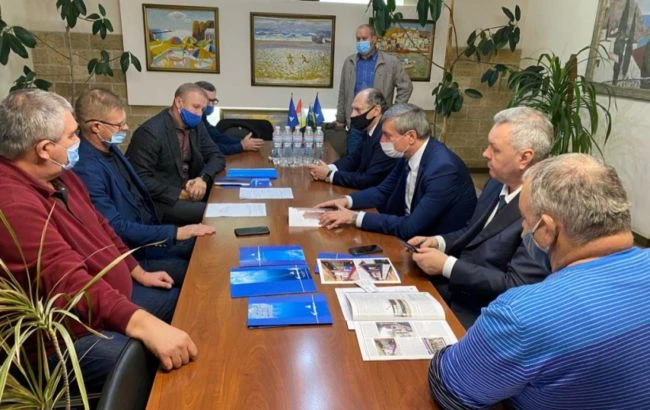 В Україні готові виробляти обладнання для забезпечення киснем ліжок для COVID