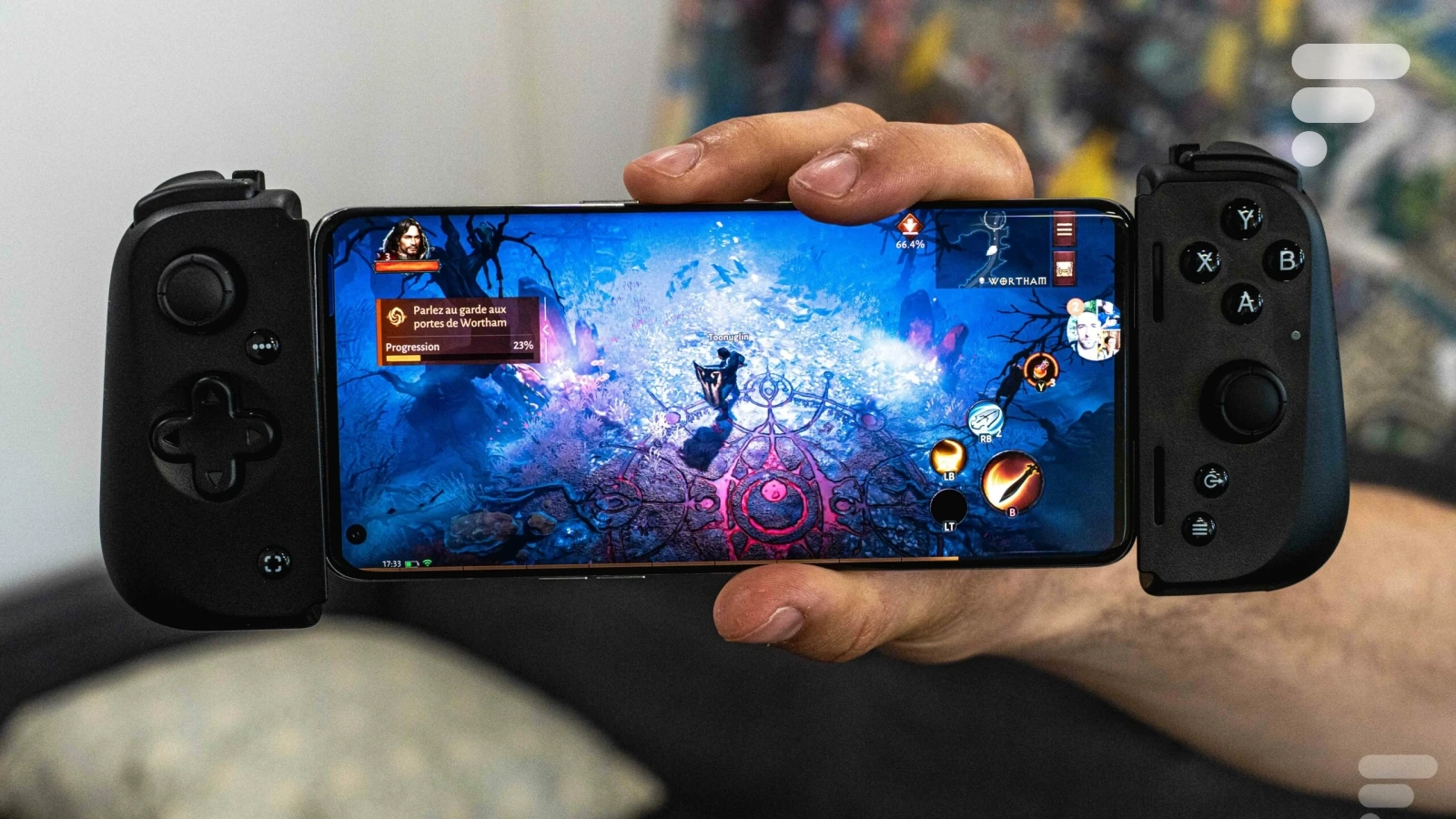 La manette Razer Kishi V2 pour iPhone est à moins de 30 € : son prix s’effondre depuis la sortie de la V3