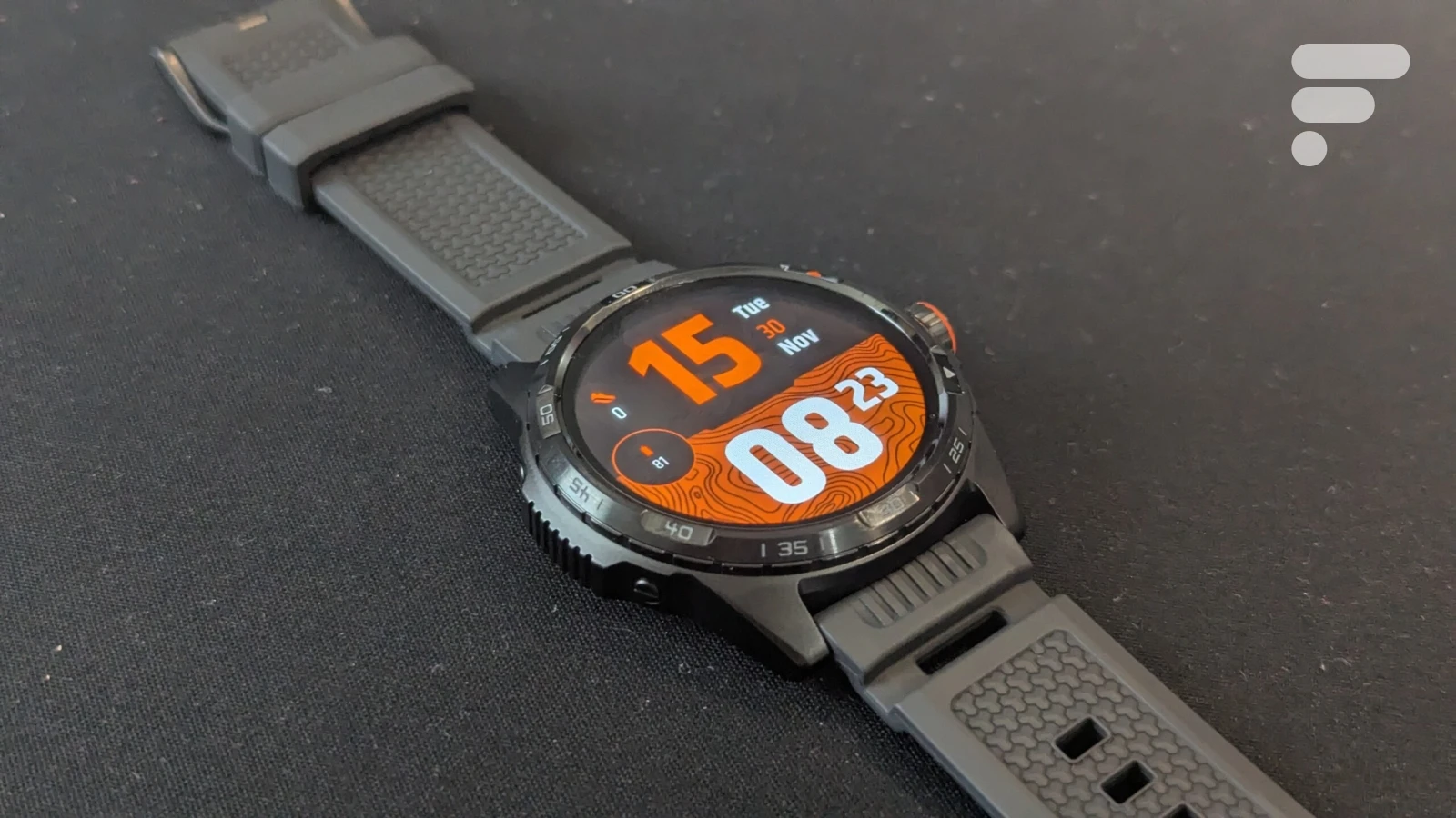 La Ticwatch Atlas, une montre robuste pour sportifs exigeants, notée 9/10 et à l’autonomie de 90 h est à moitié prix sur Amazon