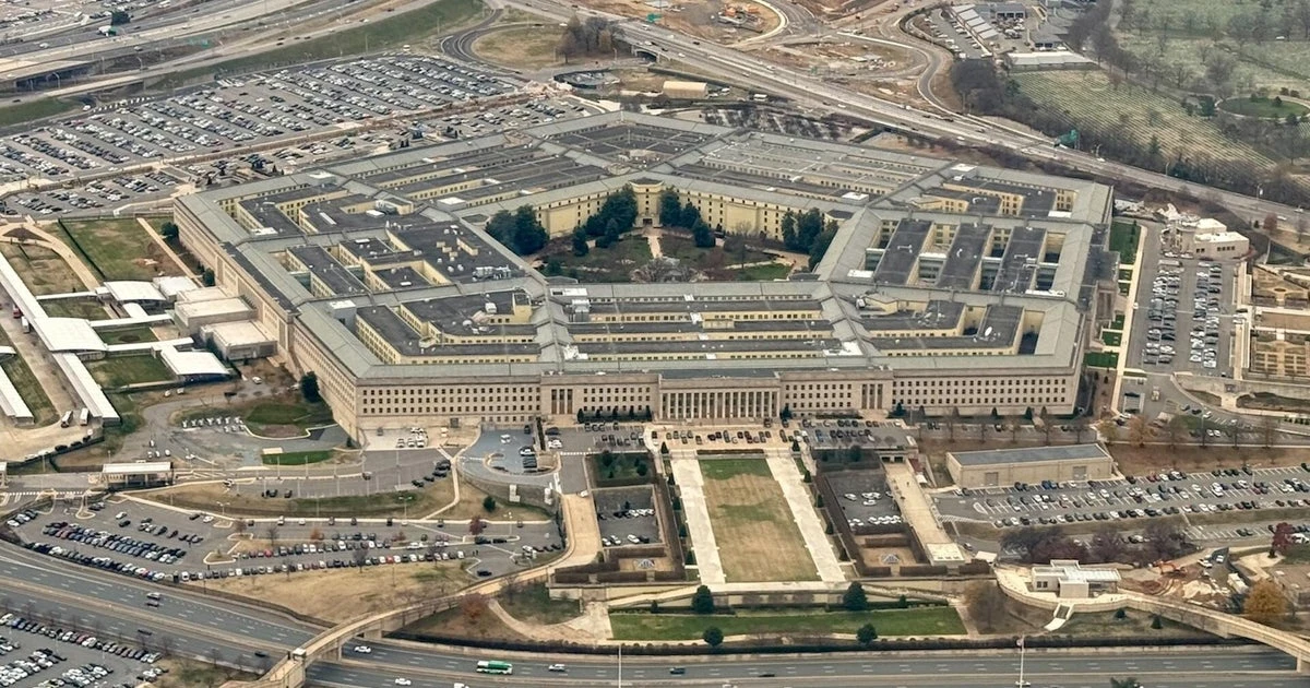 Navy withholding sailors' service history, in another curb on press access
