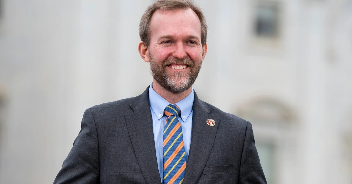 Moderate Democrat projected to win primary in Utah's new left-leaning district