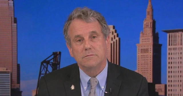 Sherrod Brown urges lawmakers to break from gun lobby following mass shootings