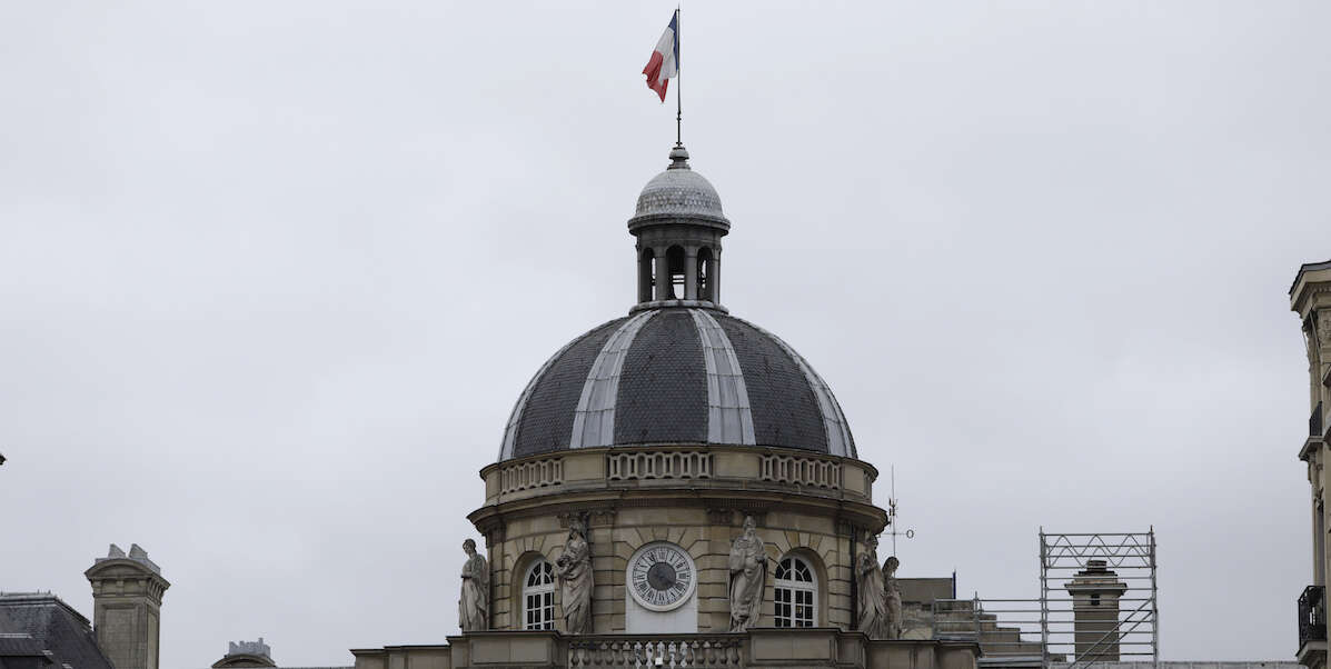 Ci stavamo dimenticando del Senato francese?In Francia si sta discutendo della Camera alta come di un altro strumento per provare a fermare il Rassemblement National di Marine Le Pen, e con diversi argomenti validi