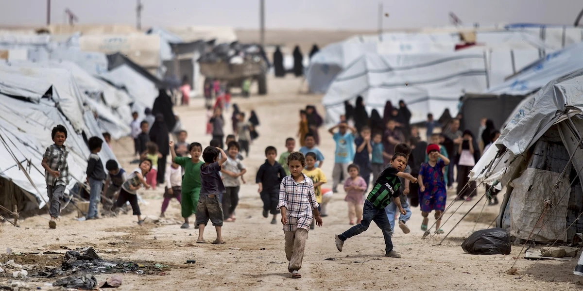 Gli Stati Uniti hanno rimpatriato 23 persone occidentali che vivevano nei campi di detenzione per jihadisti in Siria