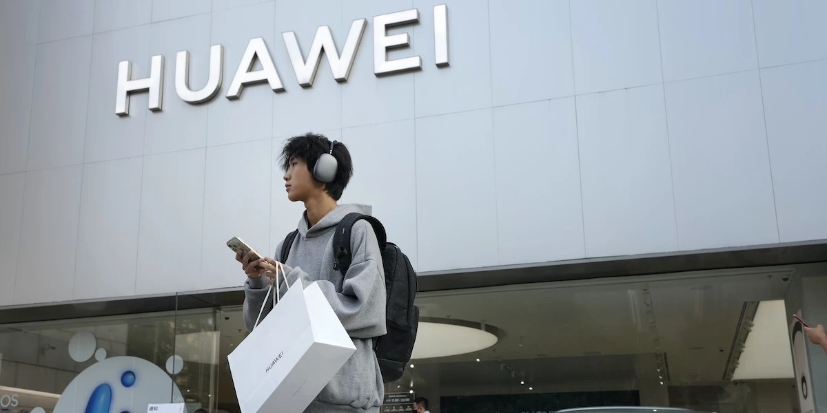 Gli Stati Uniti hanno revocato alcune licenze per vendere tecnologie all’azienda cinese Huawei