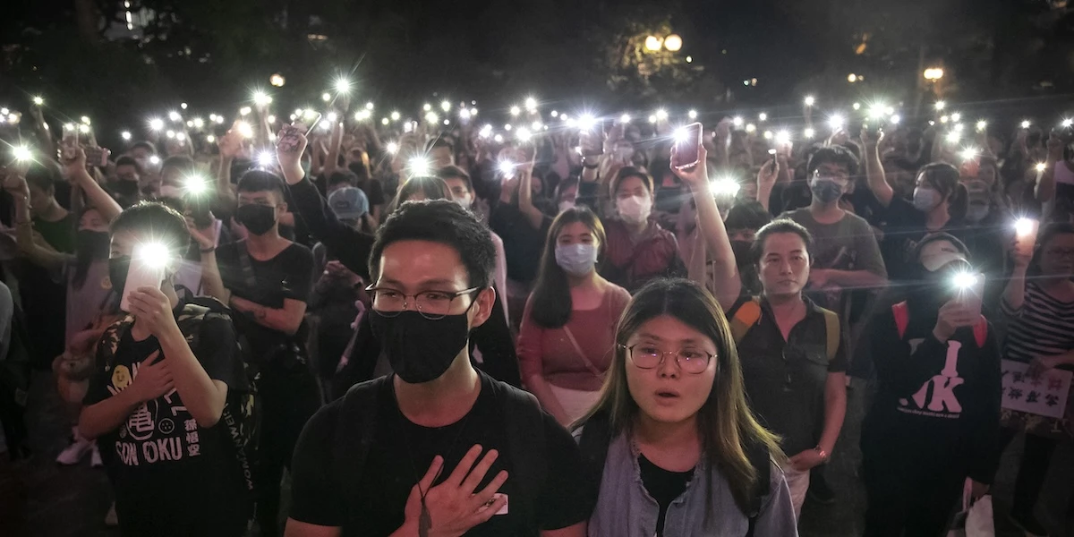Un tribunale d’appello di Hong Kong ha vietato la canzone di protesta “Glory to Hong Kong”