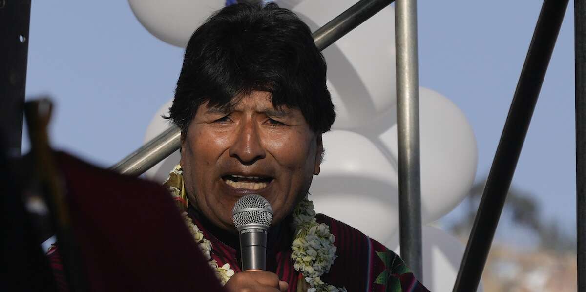 L’ex presidente della Bolivia Evo Morales ha subìto un attentato, ma è rimasto illeso