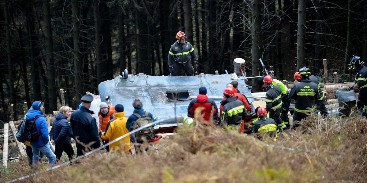 I tempi del processo per la strage del Mottarone si allunganoIl tribunale di Verbania ha chiesto alla procura di modificare alcuni capi d'accusa dell'inchiesta sulla caduta della funivia che causò la morte di 14 persone