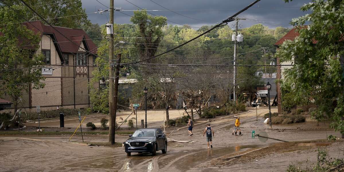 Asheville era una città in espansione: poi è arrivata la tempesta HeleneNegli anni scorsi era riuscita ad attirare imprenditori, artisti e capitali da fuori, cosa rara per il North Carolina: ora molti edifici sono stati distrutti