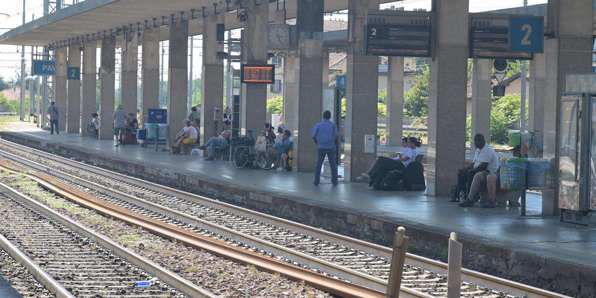 È stata aperta un’inchiesta sulla morte dell’operaio che la scorsa settimana era stato investito da un treno vicino a Bologna