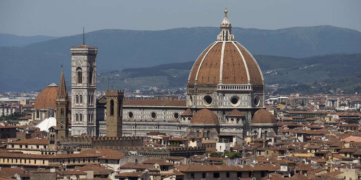 È stato presentato un ricorso al Tar contro la nuova delibera approvata dal comune di Firenze per limitare gli affitti brevi