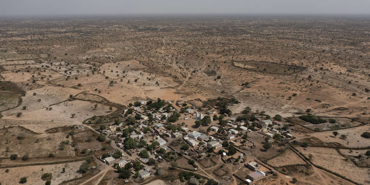 Il clima di un pezzo di Africa cambierà grazie alla “Grande muraglia verde”?Uno studio ha simulato le conseguenze su piogge e temperatura della striscia di vegetazione lunga 7mila chilometri che si sta creando nell'arida regione del Sahel