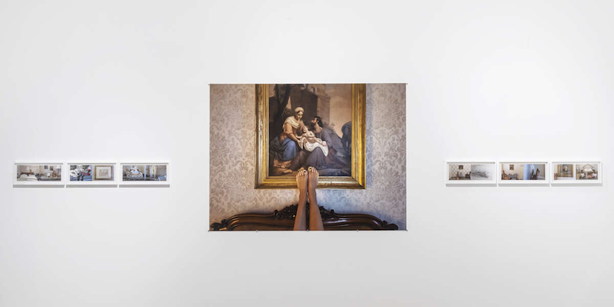 Tutto quello che c’è da sapere su Juergen Teller in una mostraIn Triennale a Milano fino al primo aprile: è l'occasione per conoscere uno dei fotografi di moda più influenti degli ultimi anni