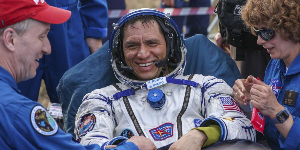 L’astronauta Frank Rubio è ritornato sulla Terra dopo 371 giorni consecutivi nello Spazio, più di ogni altro astronauta statunitense