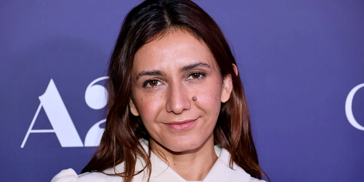 Hollywood si sta accorgendo della scrittrice Ottessa MoshfeghMentre è al cinema il primo film tratto da un suo romanzo altri tre sono in fase di lavorazione: compreso “Il mio anno di riposo e oblio”, che sarà diretto da Yorgos Lanthimos