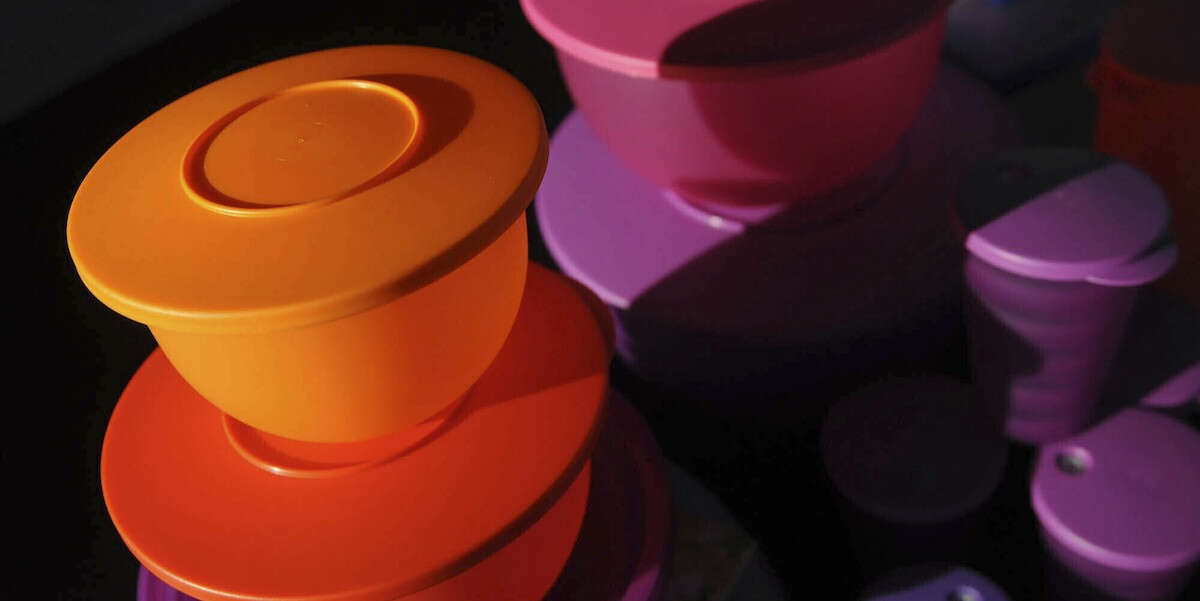 Tupperware, famosa azienda statunitense di contenitori per cibo, ha chiesto l’amministrazione straordinaria