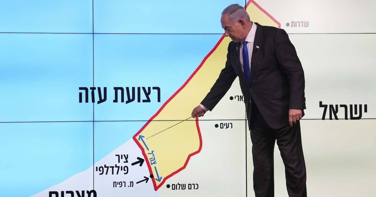 L’ambiguità della comunicazione di NetanyahuSpesso il primo ministro israeliano in pubblico dice una cosa e in privato un'altra, confondendo un po' tutti: probabilmente allo scopo di allontanare un cessate il fuoco